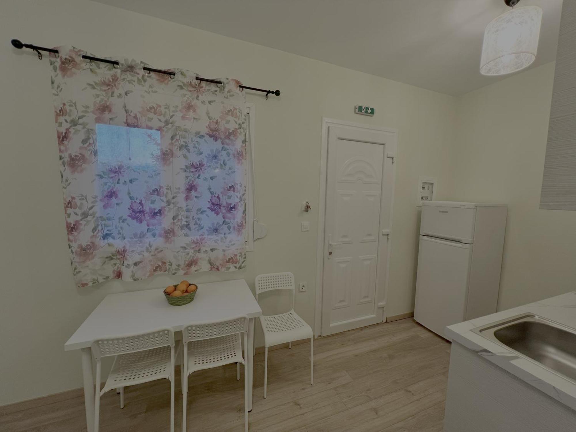 Apartament Ktima Klimentini Vivári Zewnętrze zdjęcie