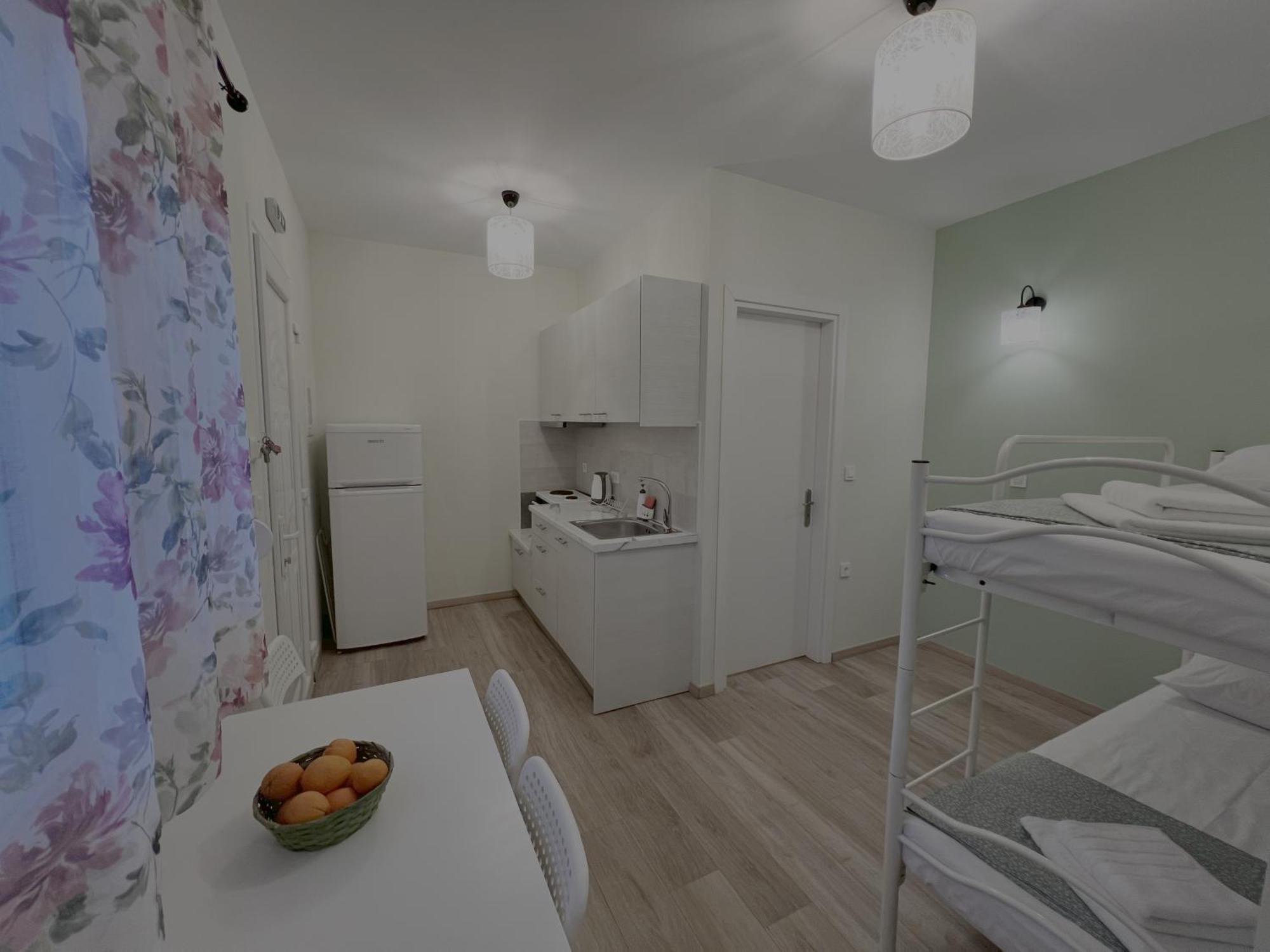 Apartament Ktima Klimentini Vivári Zewnętrze zdjęcie
