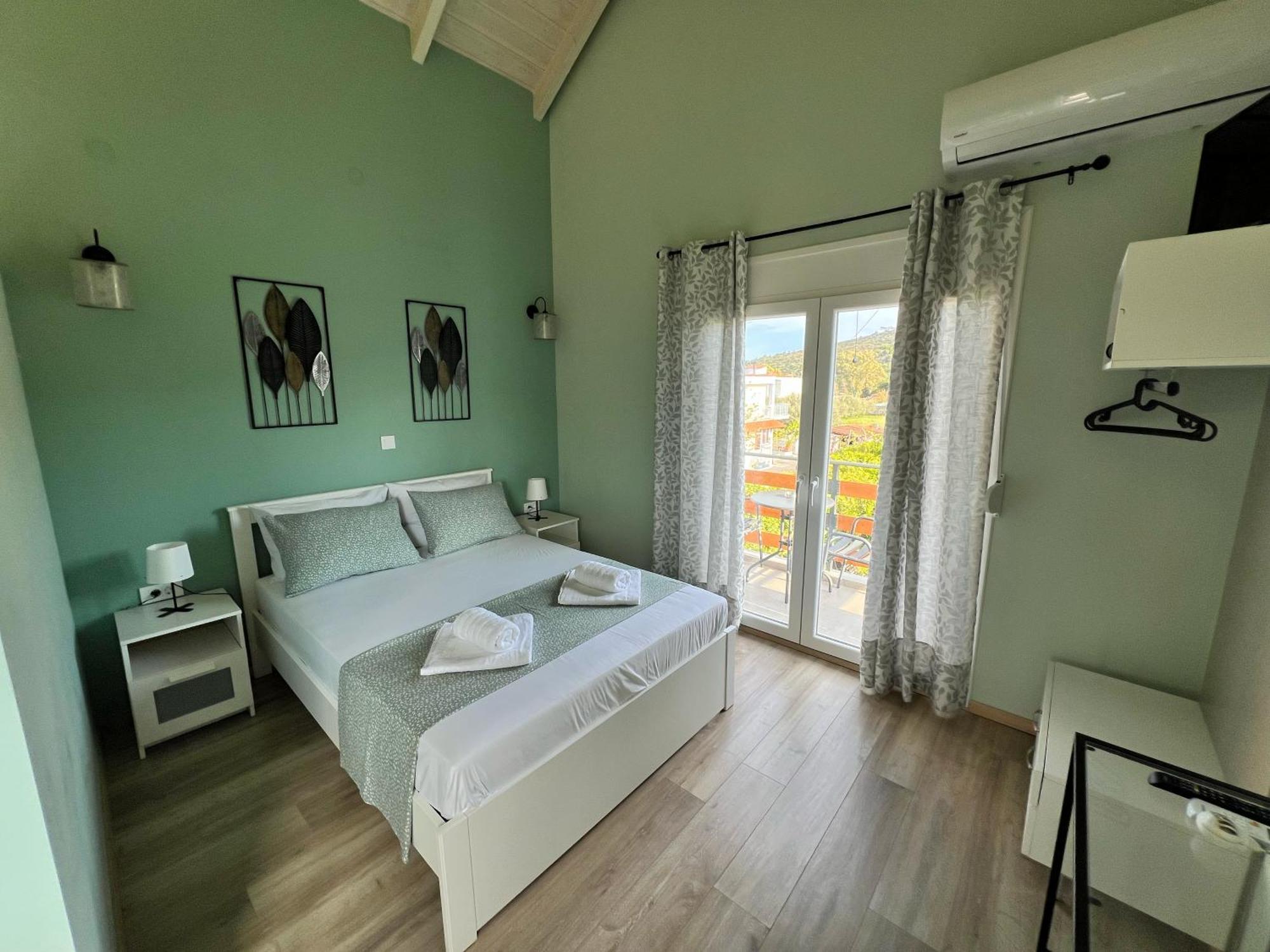 Apartament Ktima Klimentini Vivári Zewnętrze zdjęcie
